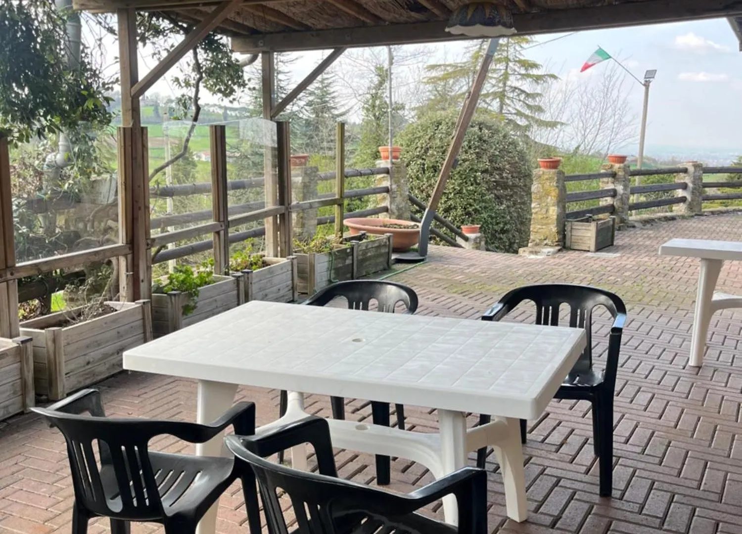 Agriturismo La Ca' Rivergaro Di Albasi Renzo Bicchignano 农家乐
