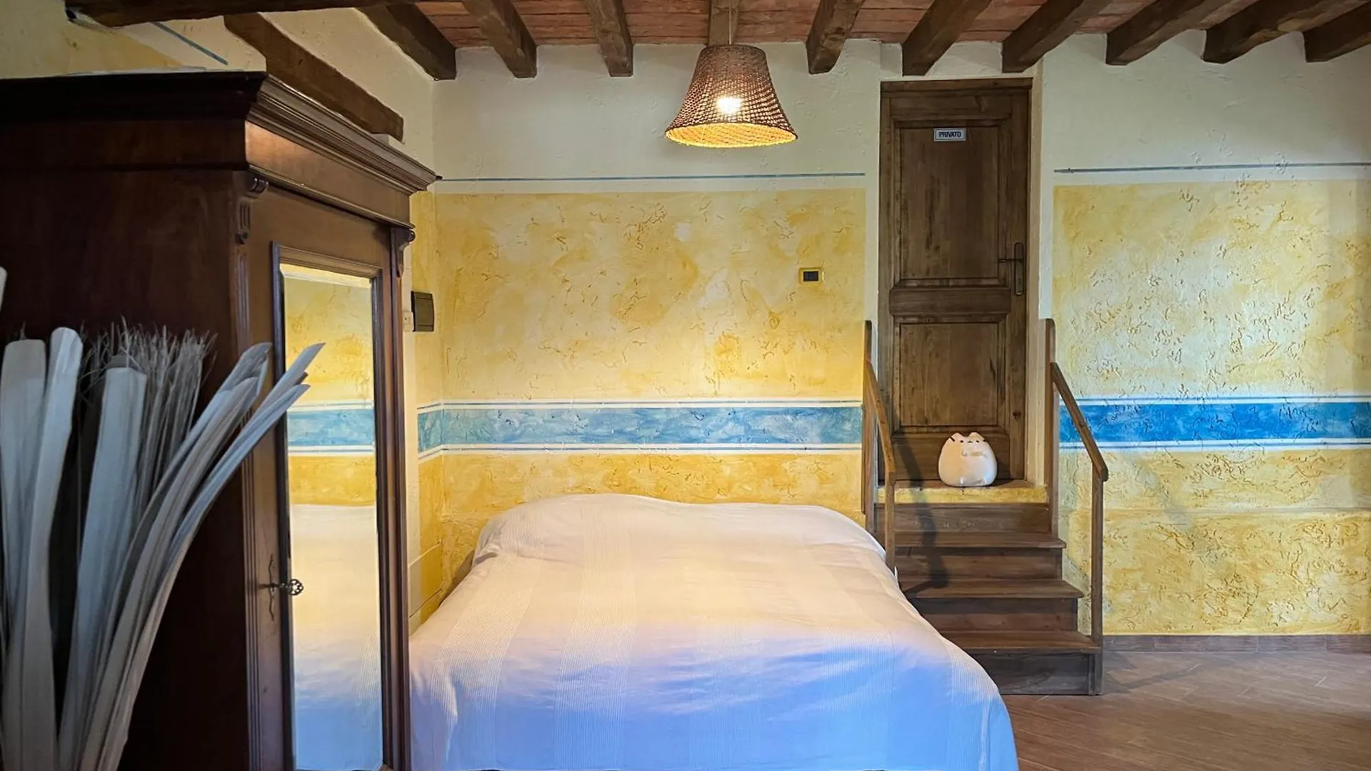 Agriturismo La Ca' Rivergaro Di Albasi Renzo Bicchignano 0*,  Italy
