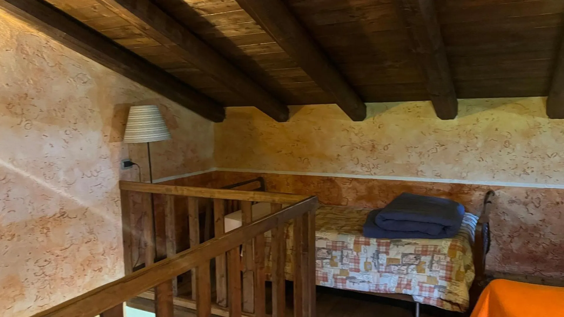 Agriturismo La Ca' Rivergaro Di Albasi Renzo Bicchignano Farm stay