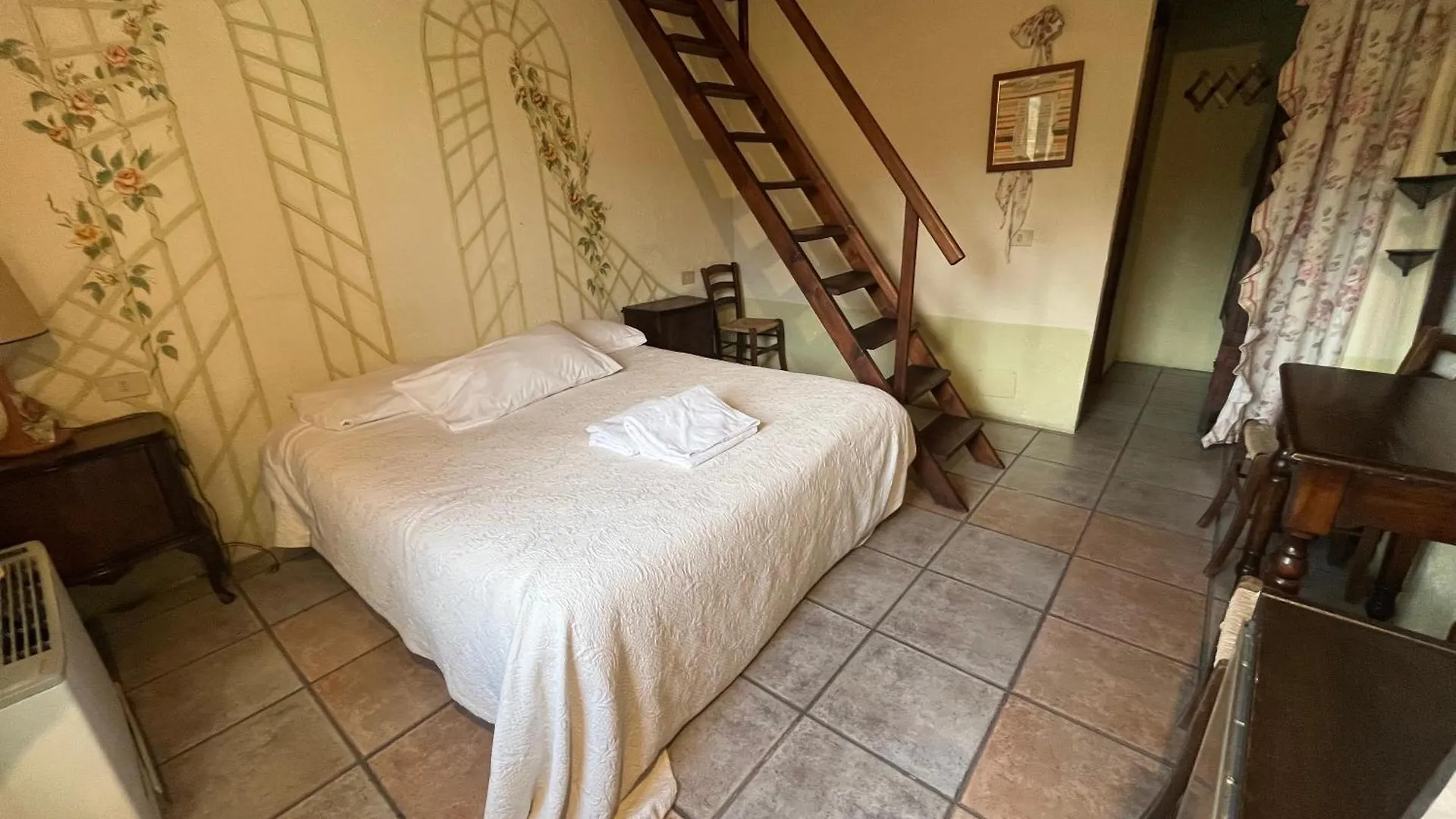 Farm stay Agriturismo La Ca' Rivergaro Di Albasi Renzo Bicchignano