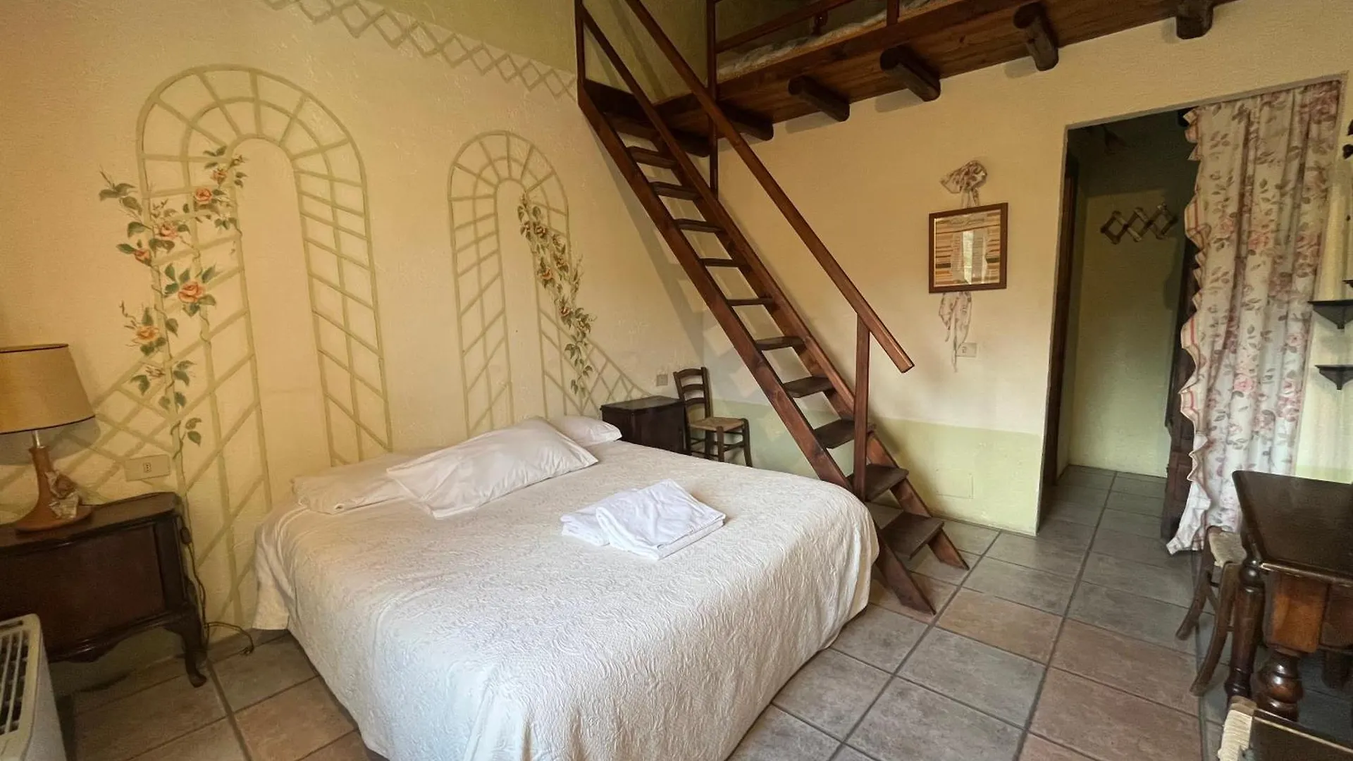 Agriturismo La Ca' Rivergaro Di Albasi Renzo Bicchignano Italy